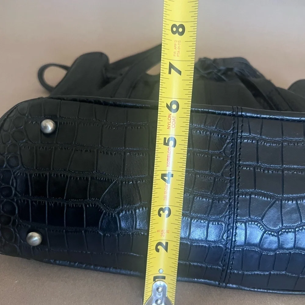 Patricia Nash 100% Leather Drawstring Tassel Witney Tote Bag Black Croc Embossed